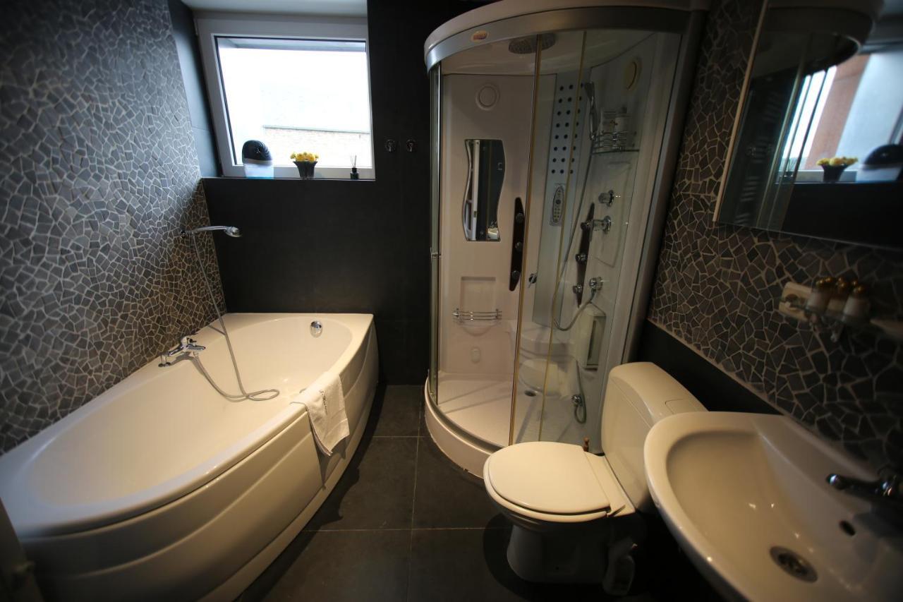 Barsy 34 Hotel Havelange Luaran gambar
